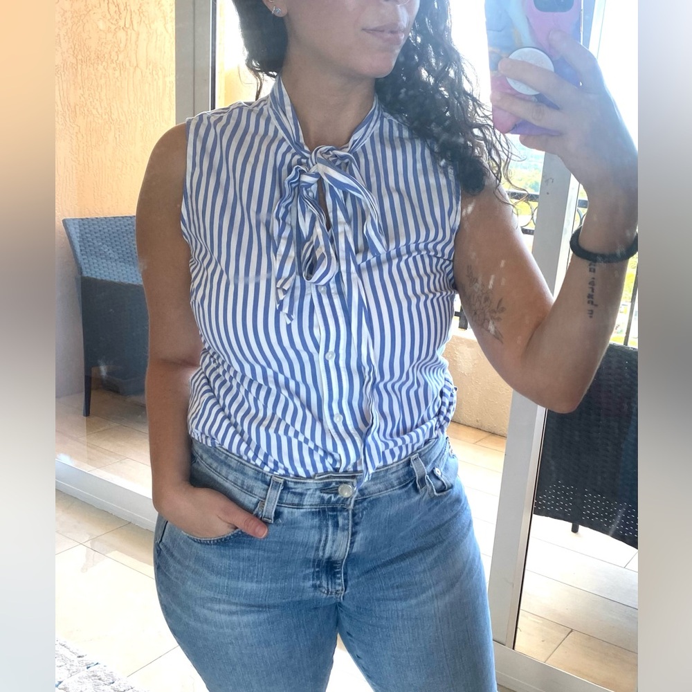 Banana Republic Striped Sleeveless Bow Blouse - Picture 2 of 8
